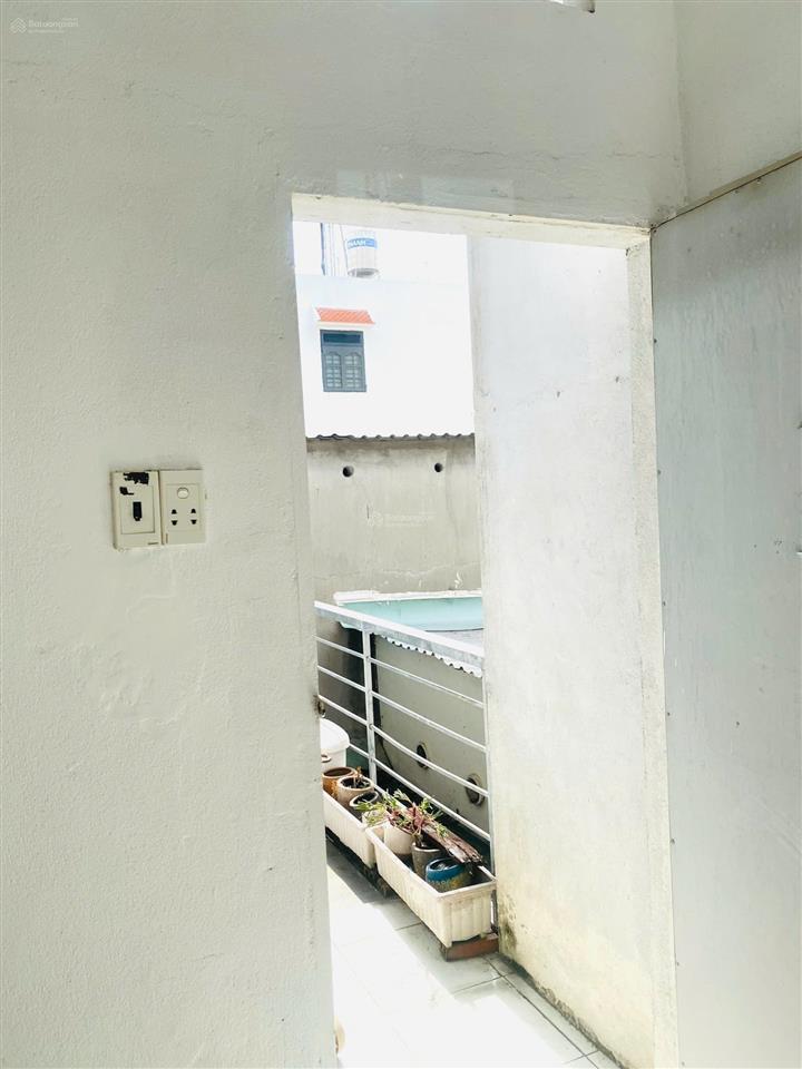 Phòng trọ sau công viên phần mềm quang trung  hẻm 91 đường đông bắc