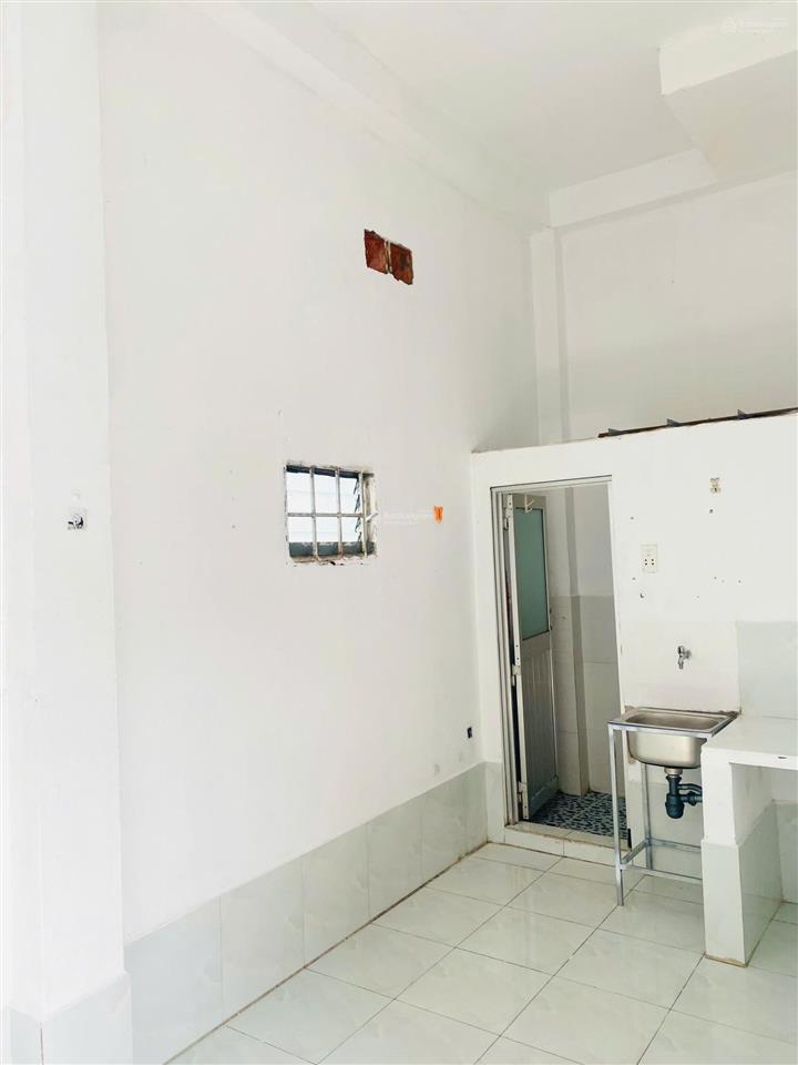 Phòng trọ sau công viên phần mềm quang trung  hẻm 91 đường đông bắc