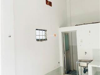 Phòng trọ sau công viên phần mềm quang trung  hẻm đường đông bắc