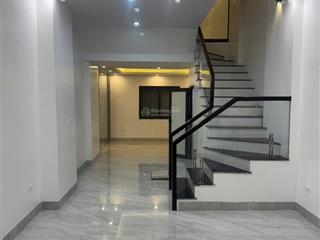 Ngọc thụy 52m2 x 4 tầng x 5 ngủ x 9.2 tỷ  giá tốt quá