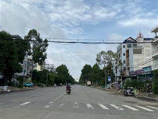 Bán đất 6,5x20m lô góc 2 mặt đường. kdc phong phú 5, bình chánh. gần bến xe q8