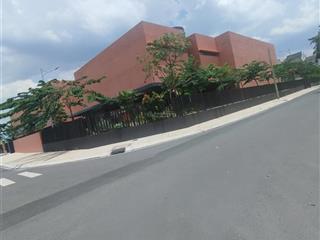 Bán đất. 4,5x18m (81m2) kdc phong phú 5 cách bến xe quận 8 1km.