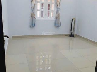 Bán nhà trệt 2 lầu st đường nội khu. kdc bình hưng bình chánh. diện tích đất 96m2