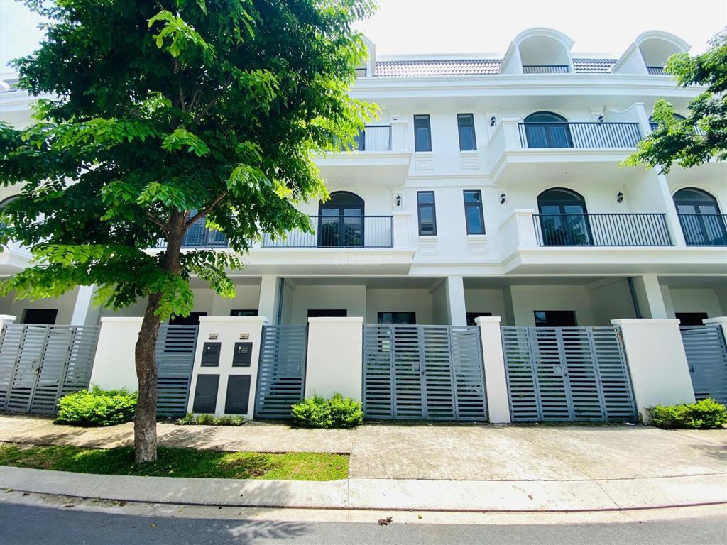 Nhà phố ngang 6m lavida vũng tàu, giá 8.899 tỷ. dt 103,6m2 xây thô 1t3l
