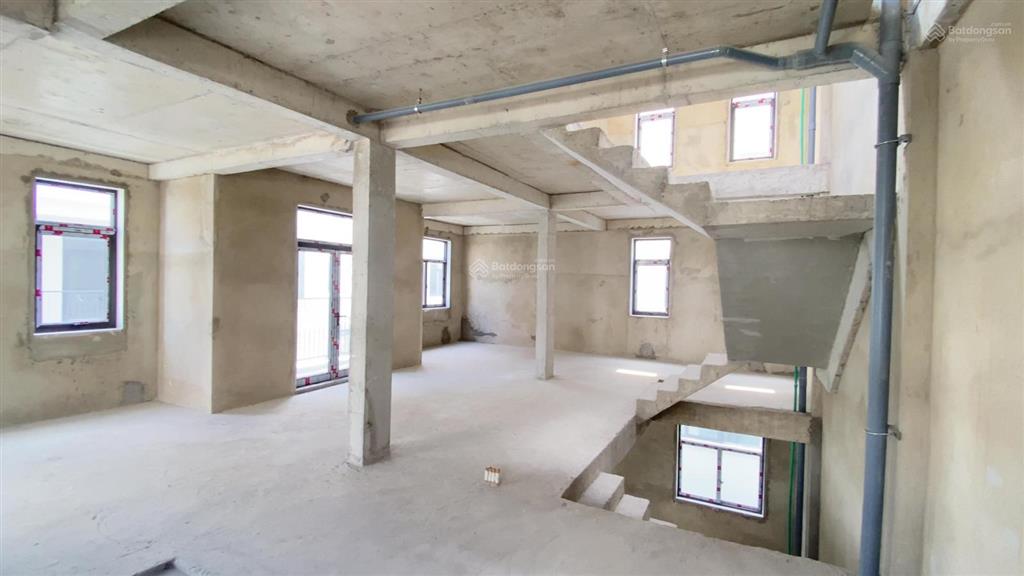 Bt song lập lavida, 177m2 hướng đông nam, vị trí ngay trung tâm, view công viên nhạc nước