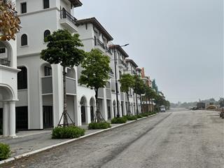 Cần bán căn shophouse mặt nam sông mã đối diện công viên sun would sầm sơn