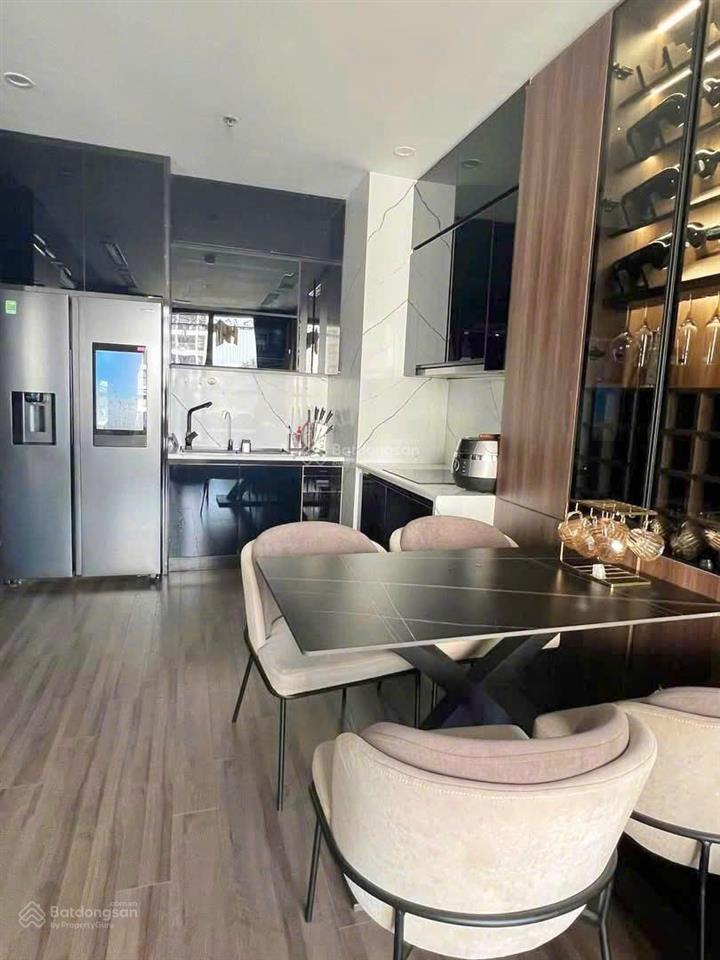 Bán gấp ch 2pn2wc, 70.8m2 đẹp xuất sắc tại vinhomes symphony riverside, giá thỏa thuận