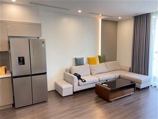 Cho thuê ch 2pn2wc góc hai ban công đn  tn 72.7m2 vinhomes symphony, tầng 8 view công viên hồ bơi