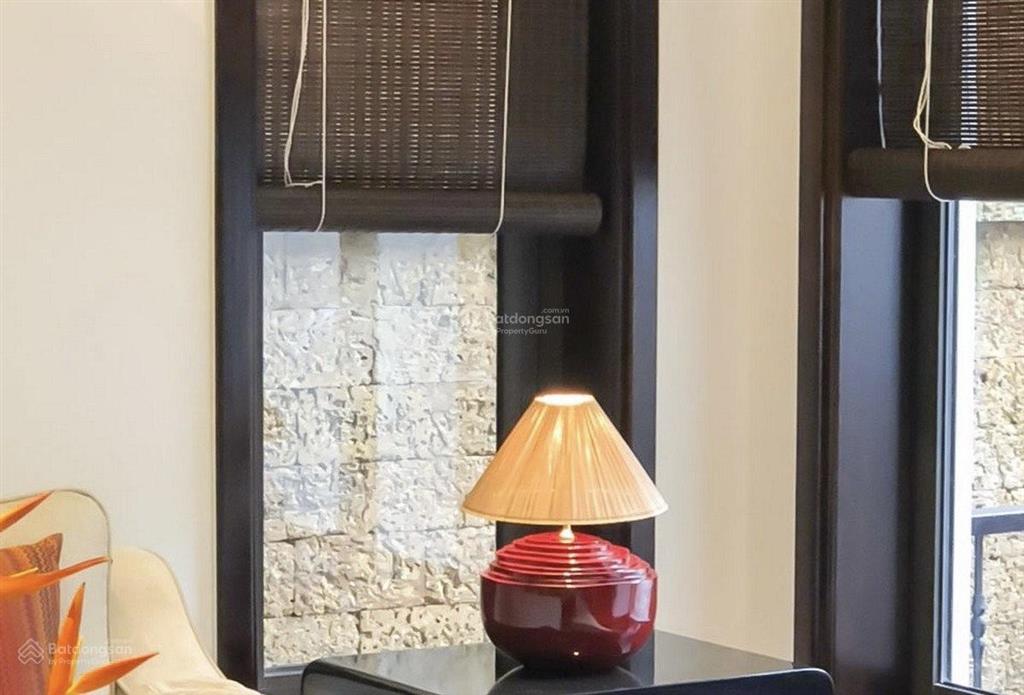 Cho thuê đơn lập 300m2 sông nội khu, view vườn hoa vinhomes riverside, 4pn, chuẩn khách sạn 5 sao