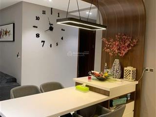 Cần bán pmh  quận 7 midtown 2pn 2wc. 81m2 giá bán 8ty all in