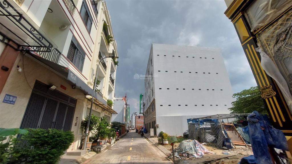 Chủ ngộp bank bán gấp đất thổ cư 4x18,5m, hẻm xe tải, sổ hồng riêng, ngay chợ tây lân, xây tự do