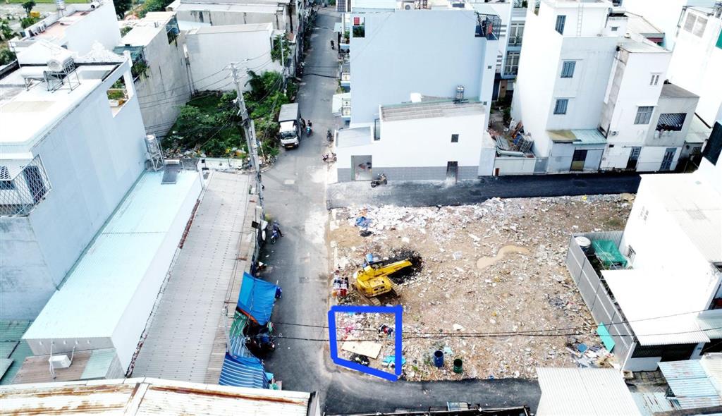 Bán gấp lô góc 2 mt hương lộ 2, dt 6mx12m, trung tâm bình tân, giá chỉ 5 tỷ 1(tl)