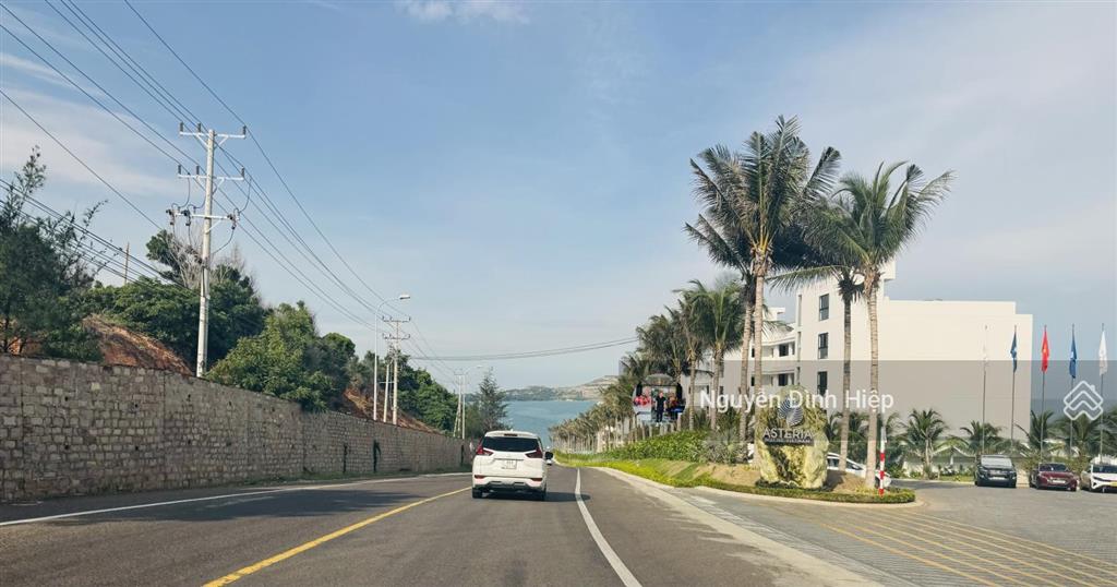 Bán 949m2 đường xuân thuỷ, mũi né đối diện sungroup mũi né và bến du thuyền