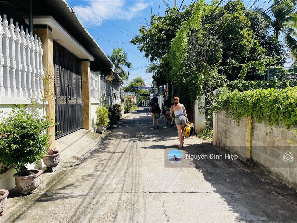 Bán 800m2 có thổ cư mặt tiền biển hoà bình, hàm tiến giá tốt