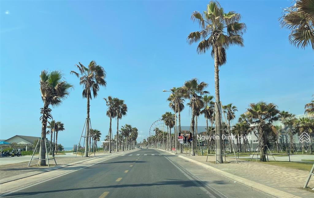 Bán 5500m mặt tiền biển lạc long quân, tiến thành giá tốt 13.6tr/m2