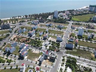 Bán 140m2 b7 view biển view công viên ocean dune phan thiết giá tốt