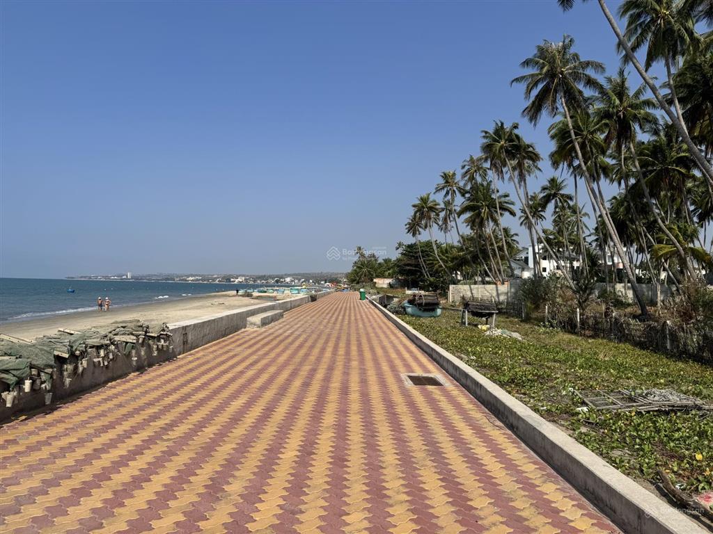 Bán 612m2 có thổ cư mặt tiền hoà bình, hàm tiến cách biển chỉ 50m cạnh resort