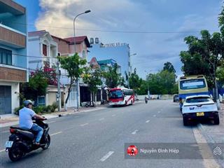 Bán 100m2 mặt tiền phạm hùng gần công viên võ văn kiệt giá tốt