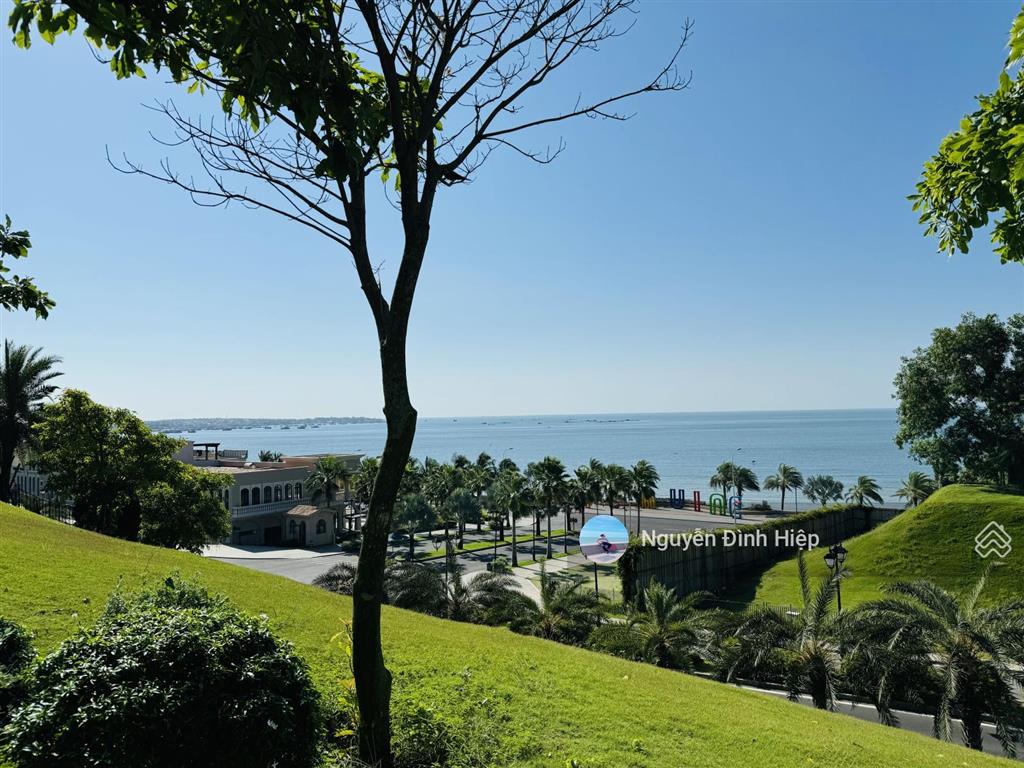 Bán resort hàm tiến, diện tích 1  5ha giá tốt.  0986 707 ***