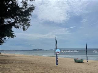 Bán 3700m2 thổ cư view biển mặt tiền nguyễn cơ thạch, mũi né giá tốt 6tr/m2