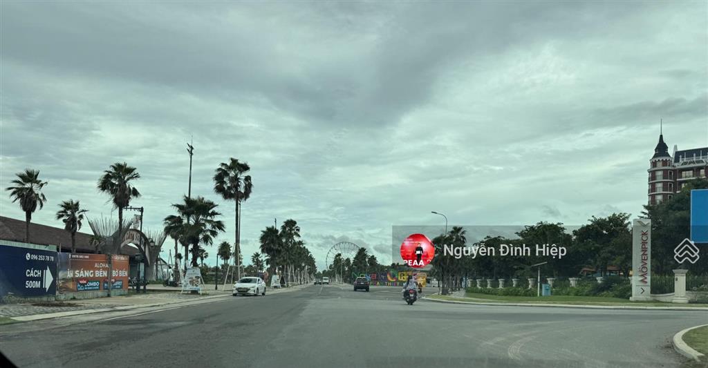 Bán 266m2 thổ cư 100% mặt tiền biển lạc long quân, tiến thành cạnh novaworld