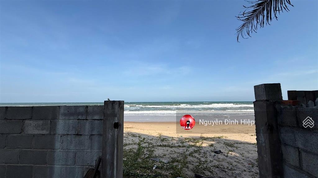 Bán 266m2 thổ cư 100% mặt tiền biển lạc long quân, tiến thành cạnh novaworld