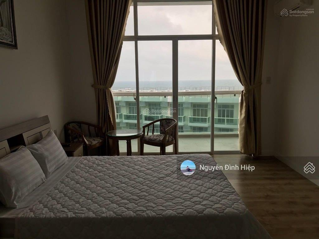 Bán 143m2 view biển căn hộ ocean vista mũi né