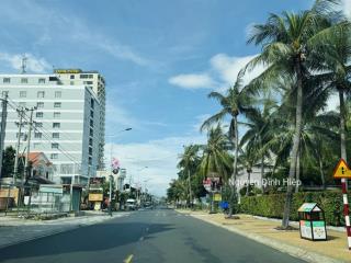 Bán đất 140m2 full thổ cư mặt tiền nguyễn đình chiểu, hàm tiến khu phố tây giá tốt