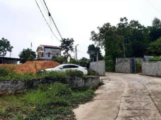 Chính chủ bán 2000m2 đất vị trí đẹp giá tốt,  0972 911 ***