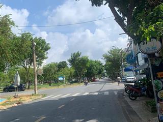 Cho thuê quán cafe 200m2 trên lầu 4 phòng ngủ đã setup đầy đủ kdc phạm hữu lầu p.phú mỹ quận 7