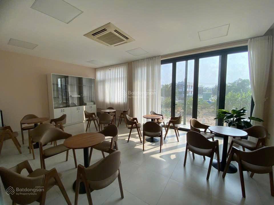 Cho thuê văn phòng lầu 1 và lầu 2 kdc himlam p.tân hưng quận 7