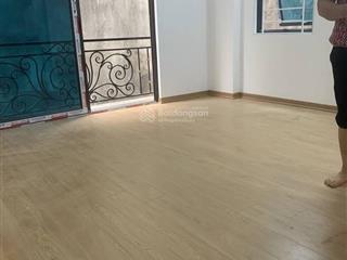Nhà đẹp phố tôn đức thắng  trung tâm đống đa  sân để xe riêng siêu rộng  5 tầng, giá 7,45 tỷ