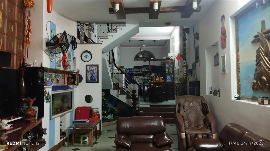 Bán nhà 217m2 ngay lê văn hiến ngang 7m giá 14,x tỷ gần bùi tá hán