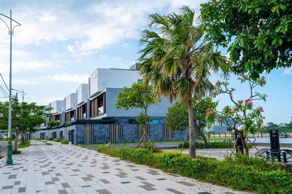 Bán lô biệt thự song hào  oneriver 300m2 nhỉnh 80tr/m2,  0906 657 ***