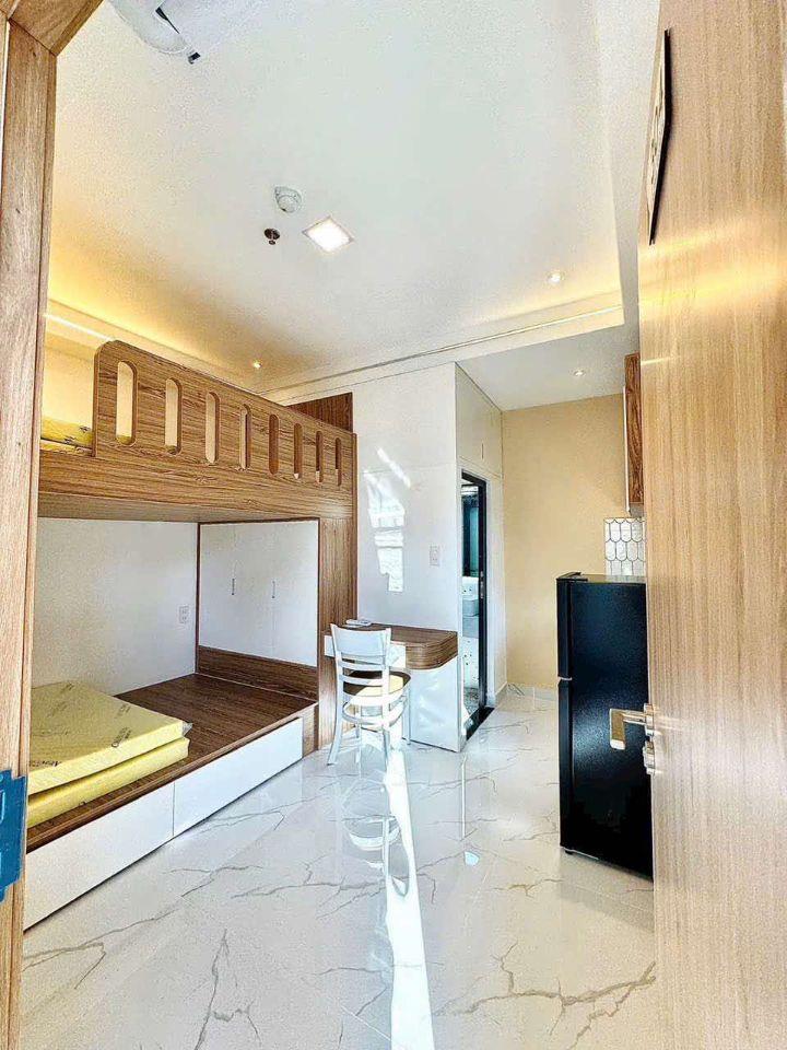 CHDV 6 TẦNG 40 PHÒNG + THANG MÁY & CÓ HẦM - ĐANG CHO THUÊ KHOÁN 2 TỶ/NĂM