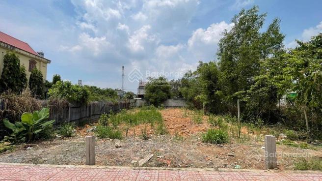 Lô đất ngộp 100m2 thổ cư, ngay đường suối lội, xã tân thông hội, củ chi, giá 1 tỷ 600tr