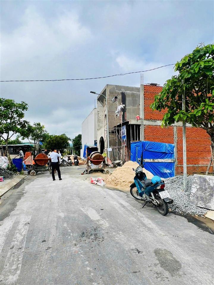 1 lô duy nhất đất full thổ cư 80m2, tân phú trung nh hỗ trợ 70% giá 1 tỷ 990 triệu