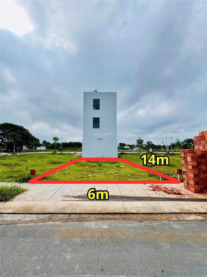 1 lô duy nhất đất full thổ cư 80m2, tân phú trung nh hỗ trợ 70% giá 1 tỷ 990 triệu