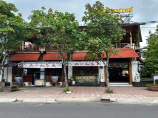 Biệt thự trần quang diệu sổ đỏ 343m2 đối diện tòa chung cư hoàng quân giá sập sàn 25 tỷ
