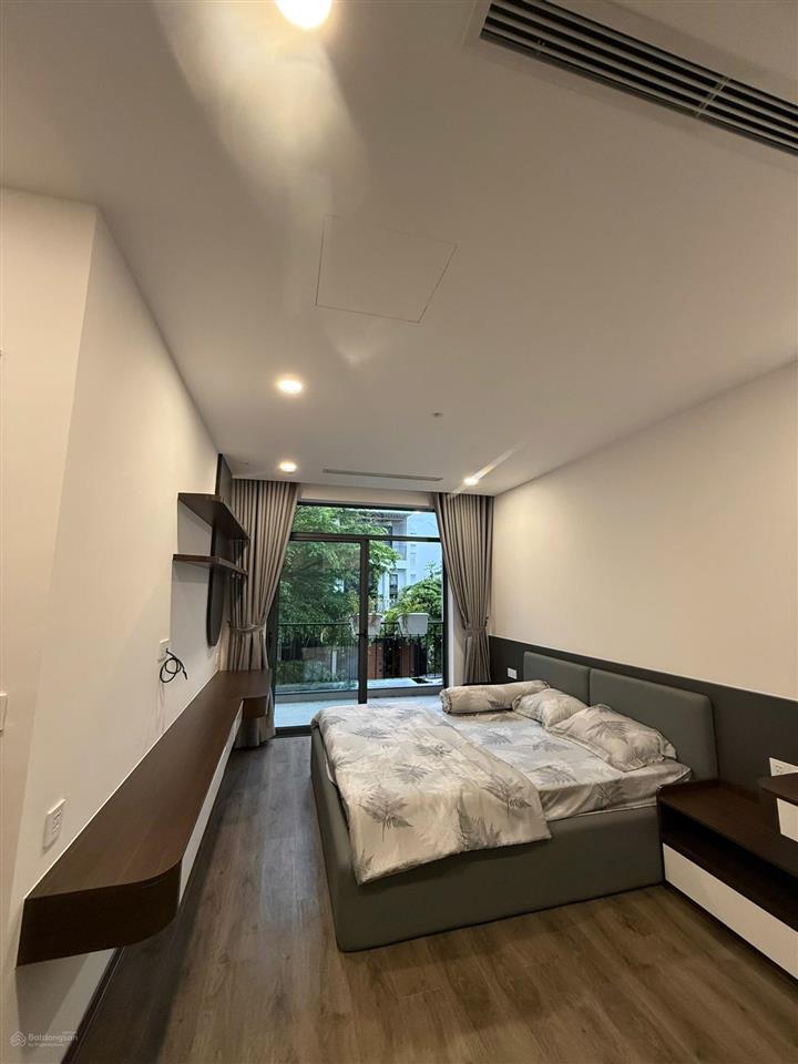 Nhà đẹp kdt mỹ gia mới hiện đại, gần công viên, có hệ thống máy lạnh âm trần