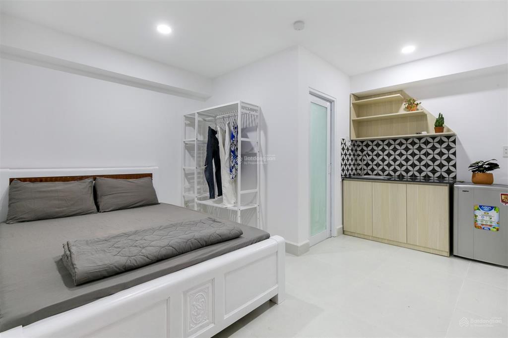 Phòng studio full nt 4,3 triệu/tháng có thang máy, bảo vệ, máy giặt chung