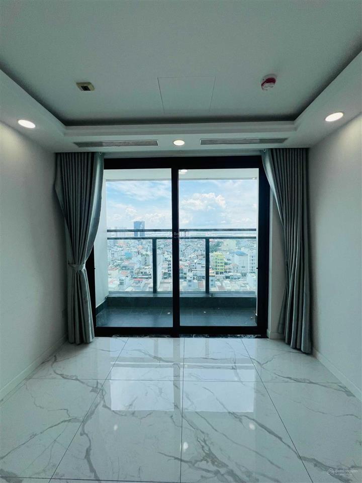 Bán sunshine sky city q7 2pn giá 6,4 tỷ rẻ nhất thị trường, 84m, ngay phú mỹ hưng, đang làm sổ hồng