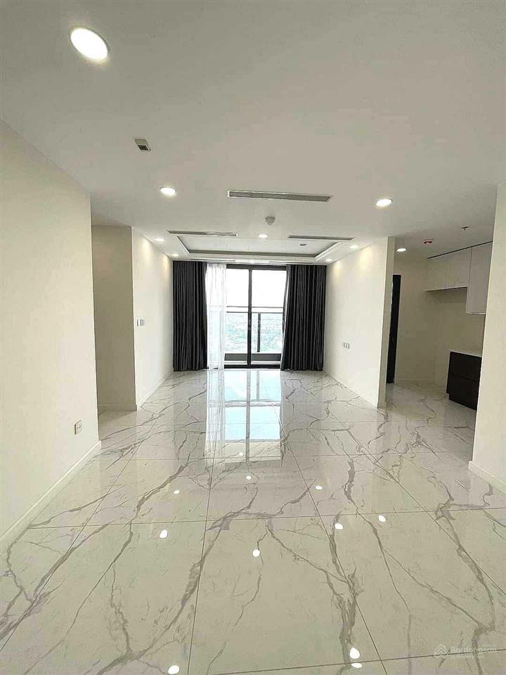 Cần cho thuê sunshine sky city q7, 4pn, 140m2 giá 23tr/tháng rẻ nhất, căn hộ ngay phú mỹ hưng