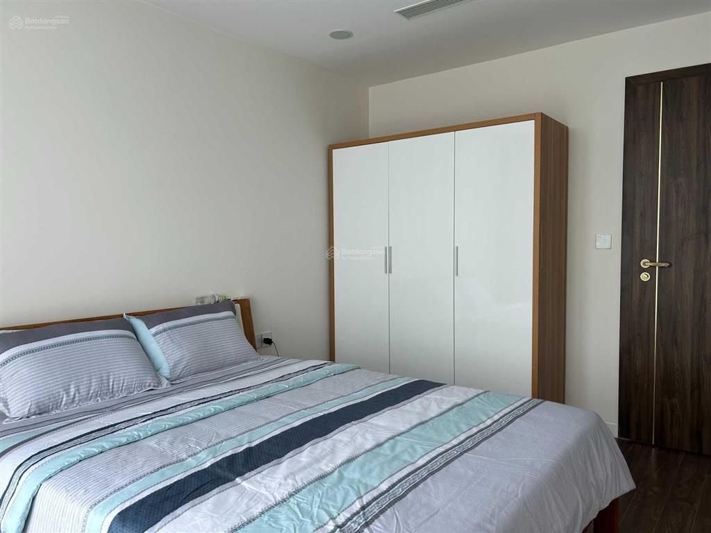 Cho thuê sunshine sky city 4pn 133m2 full 30tr/th.  0938 542 *** minh cường