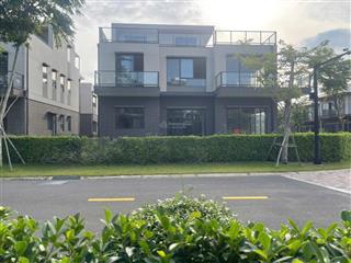 Bán biệt thự góc cực đẹp dt 427m2 giá ưu đãi 17.8 tỷ nhận nhà ngay khu đô thị ven sông waterpoint