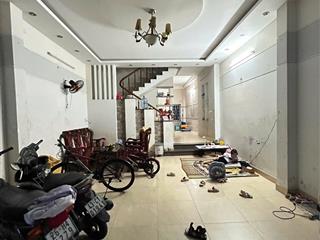 Bán nhà 2.5 tầng mt hoà cường , đường đào trí. gọi tuyết