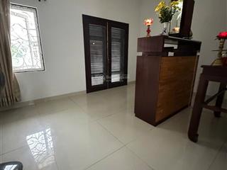 Bán nhà đường huỳnh tấn phát nhà mới vô ở liền , giá 13,5 tỷ .  tuyết