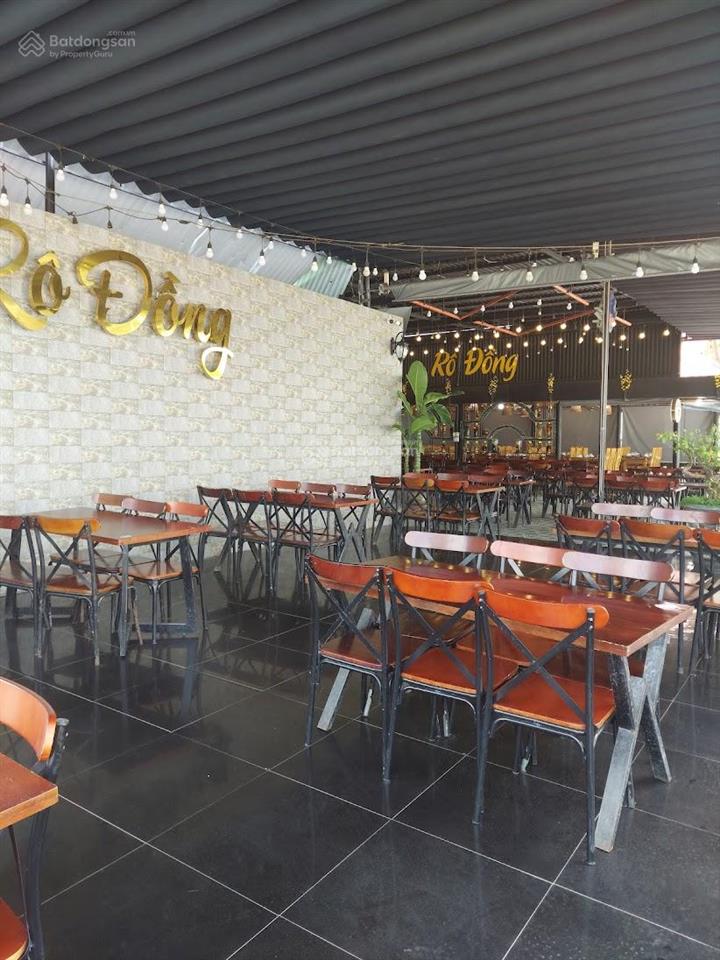 Cc bán lô vip 2 mặt tiền đường 15m5 diện tích 800m2 nằm trung tâm thị trấn núi thành. giá 17.5 tỷ