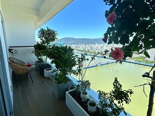 Cho thuê căn hộ penthouse thuộc tòa nhà indochina riverside đà nẵng