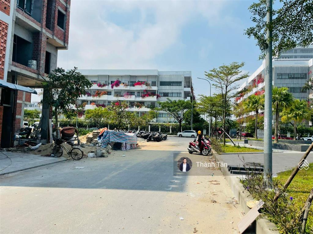 Bán đất có sẵn dãy trọ 2 tầng cho thuê đang full, thu nhập 25 triệu/tháng  sau lưng đh fpt